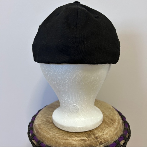 Country Strong Baseball Cap FlexFit Black Unisex Festival Cowboy Cowgirl L/XL - Picture 3 of 11